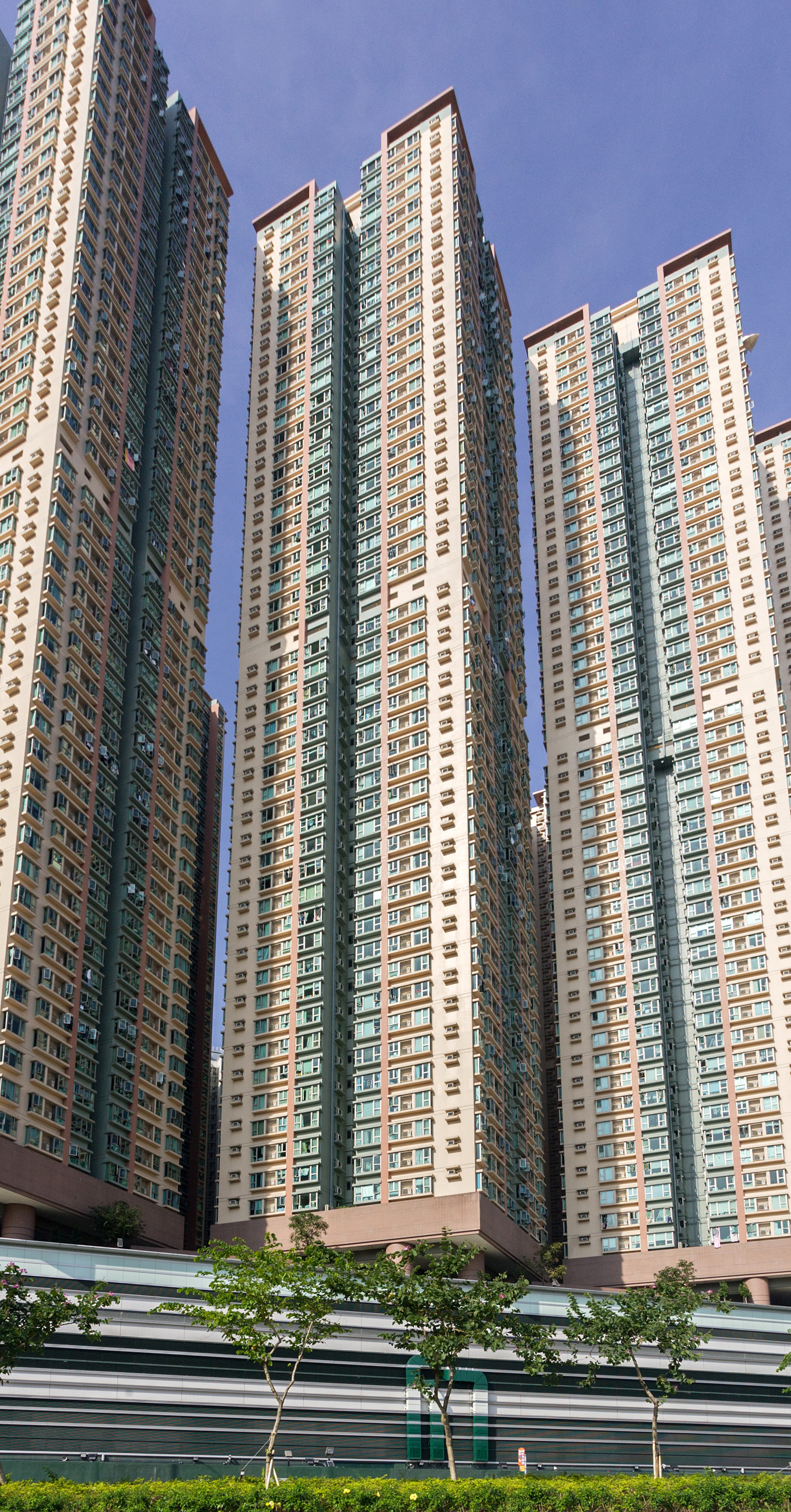 Park Central Tower 5, Hong Kong - View from the southwest. © Mathias Beinling
